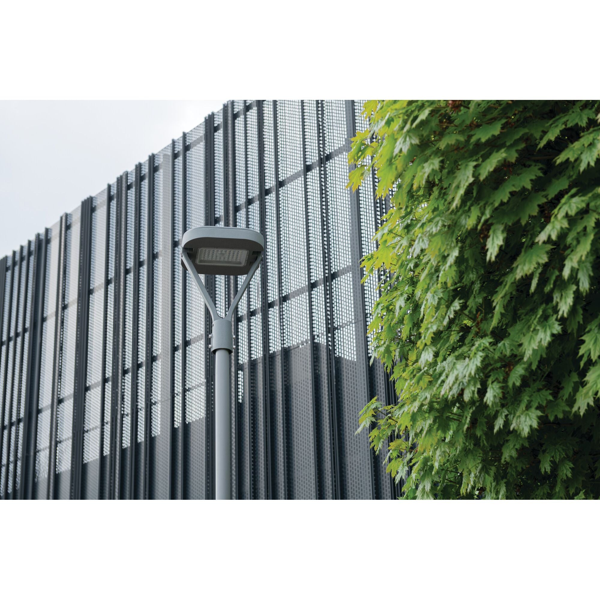 LED Straßenlampe Parkplatzleuchte Hofleuchte PARCOLI 30-50W 3000/4000/6500K