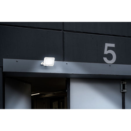 Brennenstuhl LED Strahler JARO 3060 W, 2300 lm, 20 W, IP65